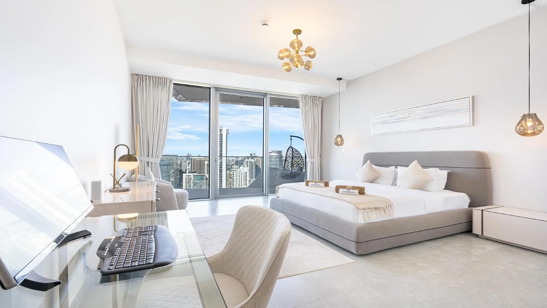 Central Lux Home With Stunning Views On 42Nd Floor Dubai 0*,  United Arab Emirates