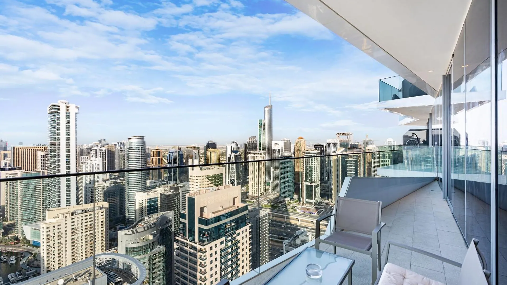 Central Lux Home With Stunning Views On 42Nd Floor Dubai